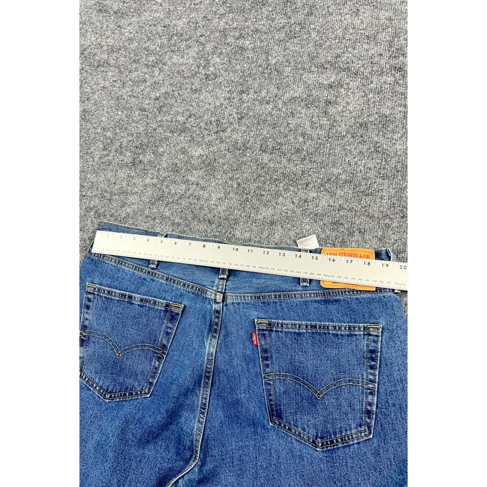 Levis 550 Relaxed Fit Tapered Leg Jeans Mens 40x32 Medium Wash Denim 5-Pocket